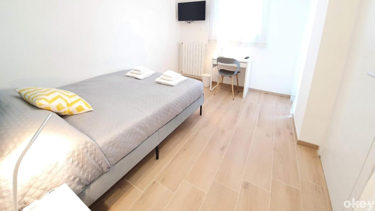 Blue Sky Rooftop Rooms - Bari Policlinico المظهر الخارجي الصورة